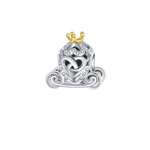 CHARIOT CHARM